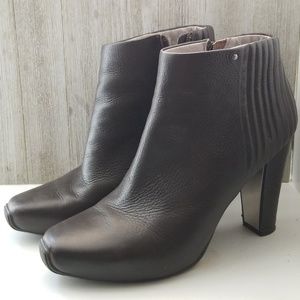 Kenneth Cole Last Call Brown Ankle Booties Sz 7.5M